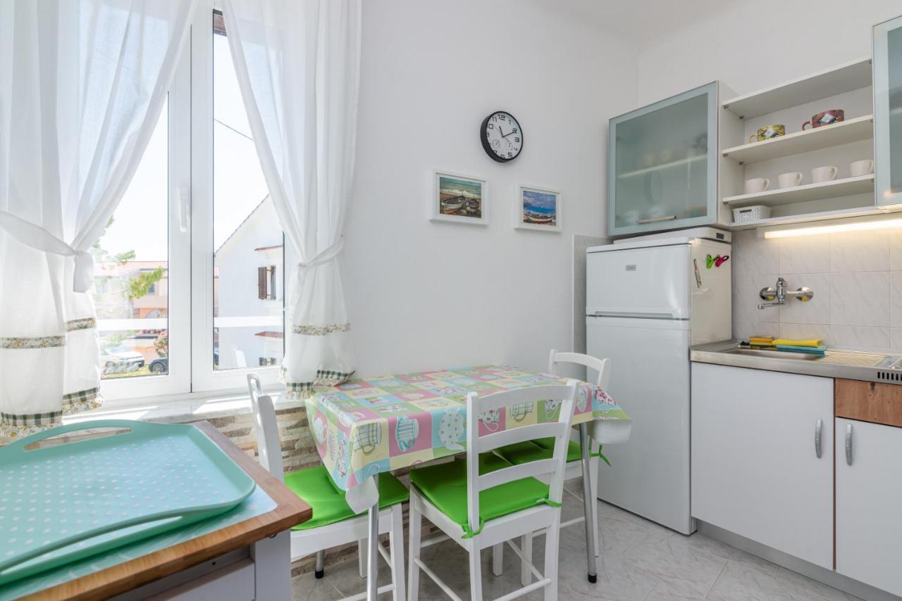 Apartment Luiza With Terrace Baska  Exterior photo